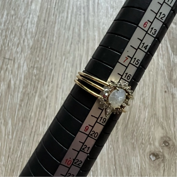 Size 8 - TAI JEWELRY - Stackable Crown Ring Set - White - Picture 11 of 15